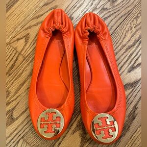 Orange leather Tory Burch Reva ballet flats (9)